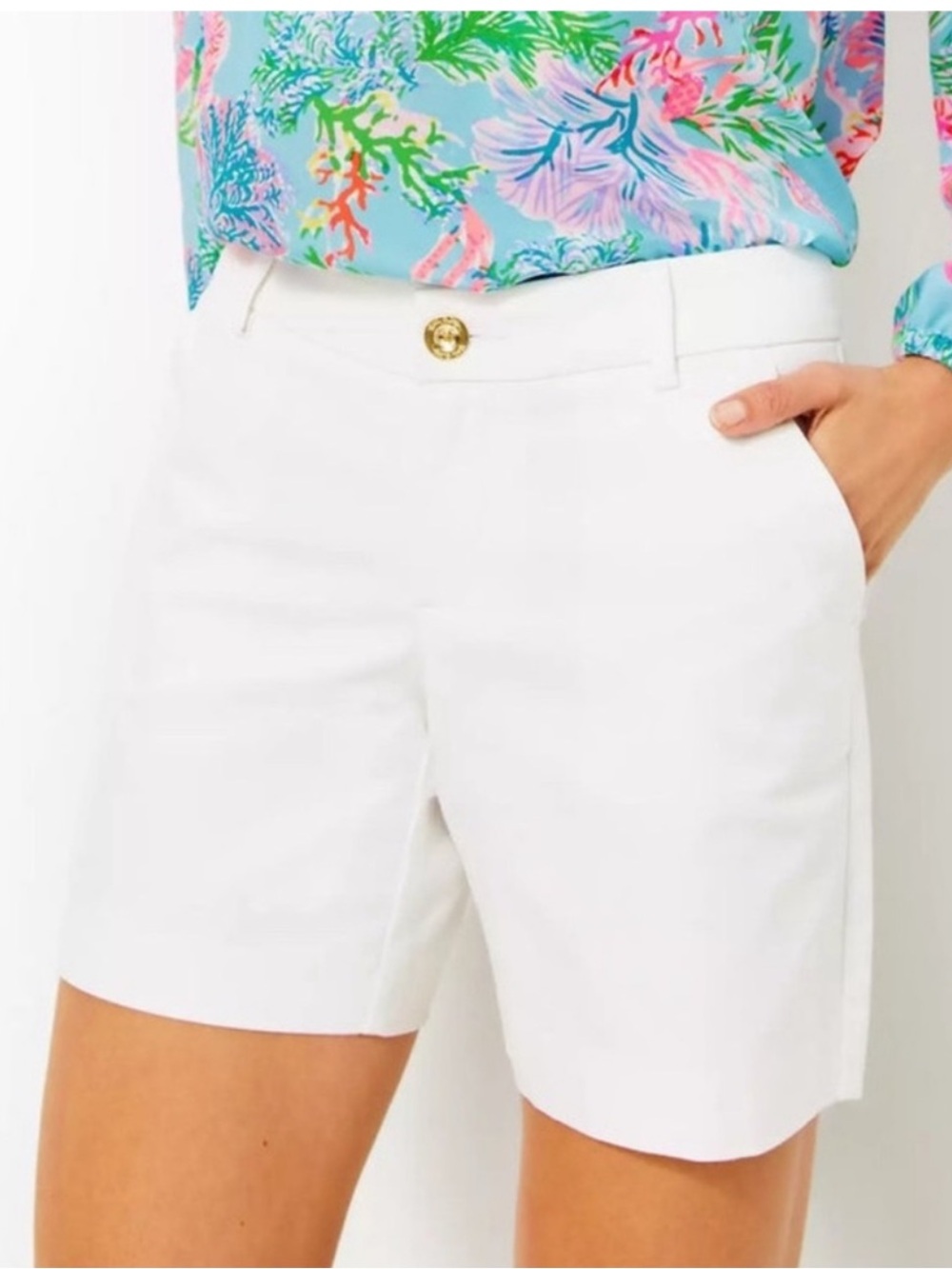 NWT Lilly Pulitzer Shara Mid-Rise Stretch Shorts in Resort White